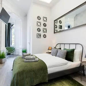 Sb Panzio 3* Budapesta